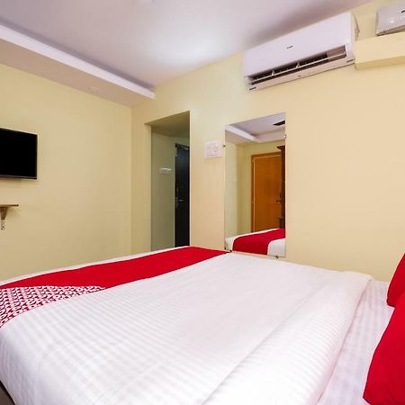 Oyo 26234 Annapurna Nilayam Hotel Vijayawāda Eksteriør billede