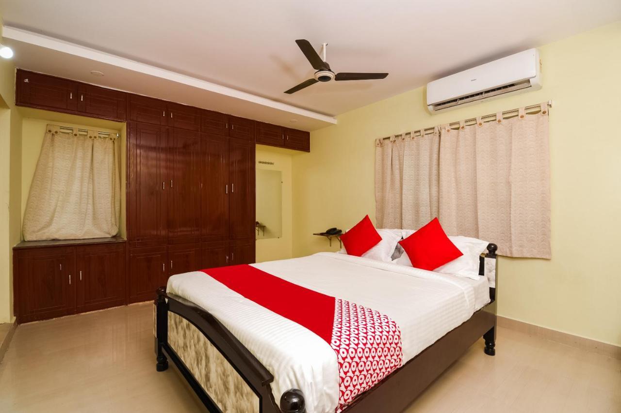 Oyo 26234 Annapurna Nilayam Hotel Vijayawāda Eksteriør billede