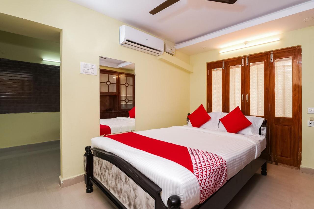 Oyo 26234 Annapurna Nilayam Hotel Vijayawāda Eksteriør billede